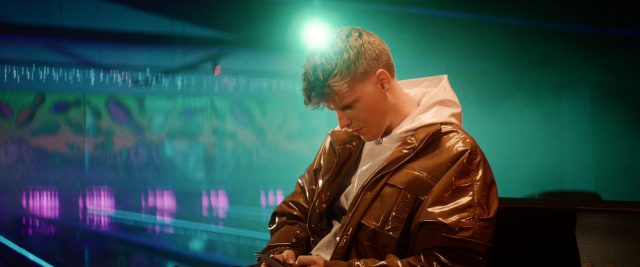 00 DANTE – NINA DEF POUR ETALO (Resolve).00_00_03_03.Still004